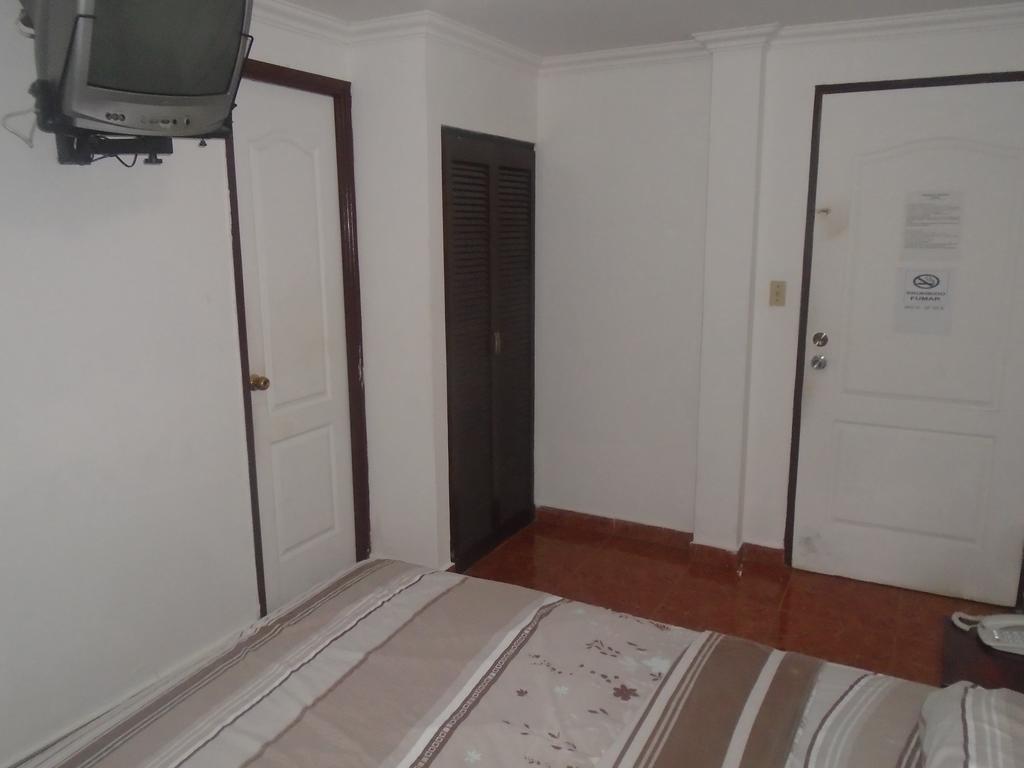 Residencial Mexico Hotell Panama City Exteriör bild