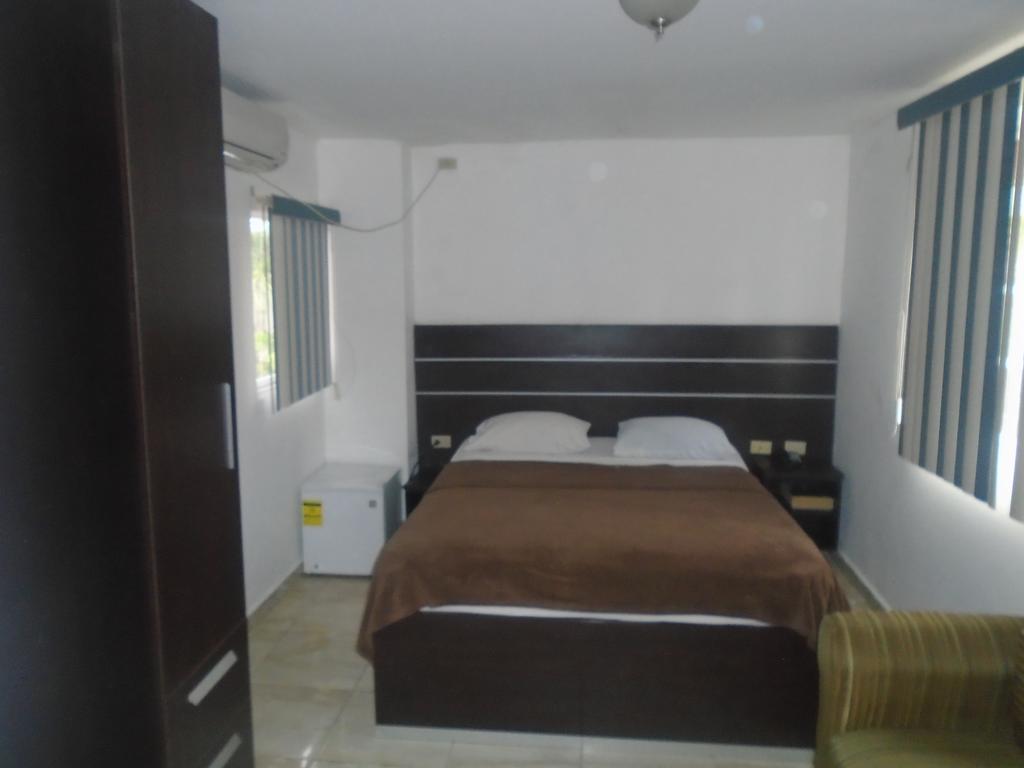 Residencial Mexico Hotell Panama City Exteriör bild