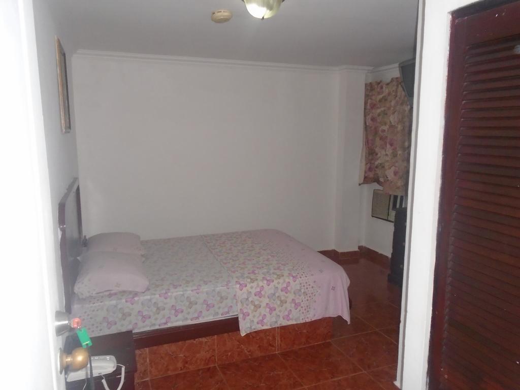 Residencial Mexico Hotell Panama City Exteriör bild
