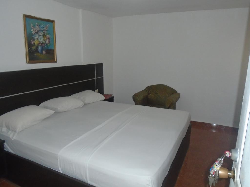 Residencial Mexico Hotell Panama City Exteriör bild