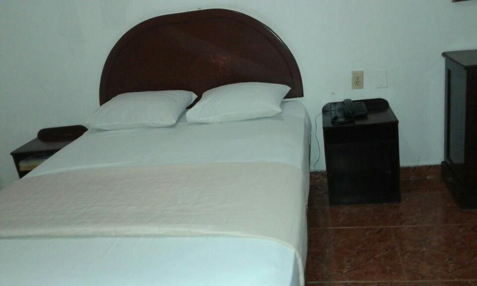 Residencial Mexico Hotell Panama City Exteriör bild