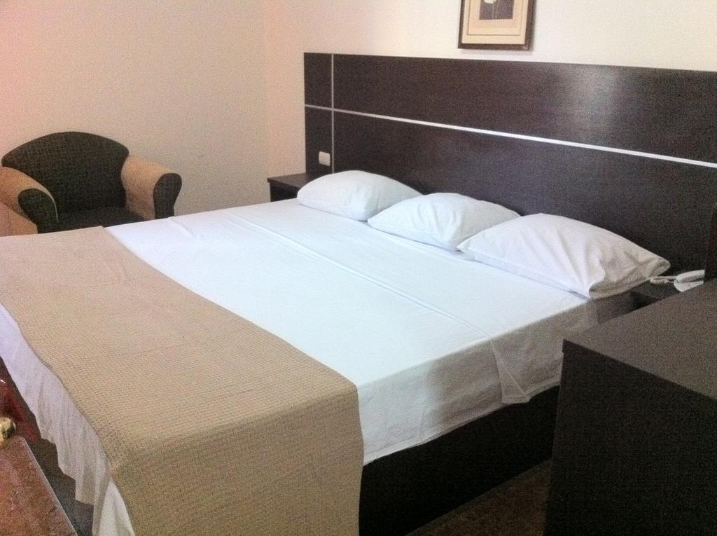 Residencial Mexico Hotell Panama City Rum bild